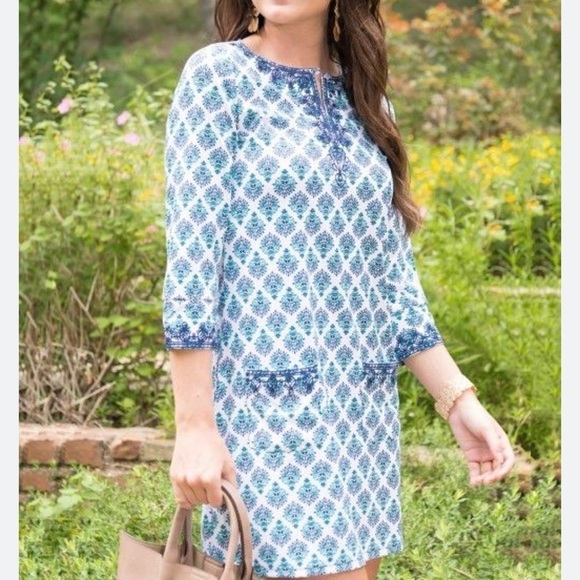 Cabana Life Dresses & Skirts - Cabana Life Napa Embroidered Tunic Dress Sz MD Blue 3/4 Sleeve Keyhole Neck UPF